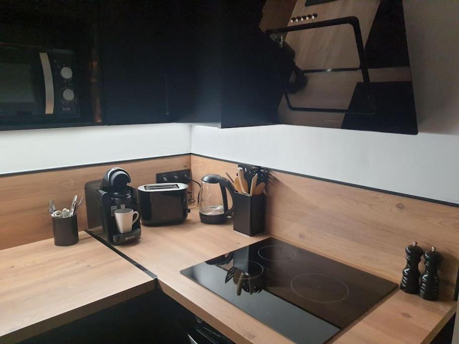 Superbe appartement avec jacuzzi et extérieur Perpiñán Exterior foto