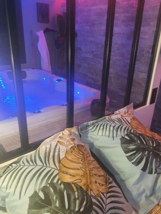 Superbe appartement avec jacuzzi et extérieur Perpiñán Exterior foto